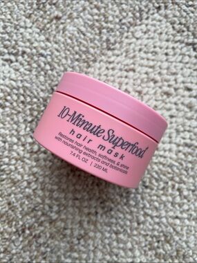 10-Minute Superfood Hair Mask